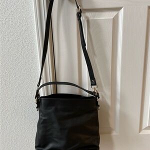Zara Black shoulder bag/crossbody bucket bag